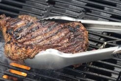 Weber® 9010001 - Traveler Portable Liquid Propane Gas Grill 33 Weber® 9010001 - Traveler Portable Liquid Propane Gas Grill -Summit Trails 9010001 15 1