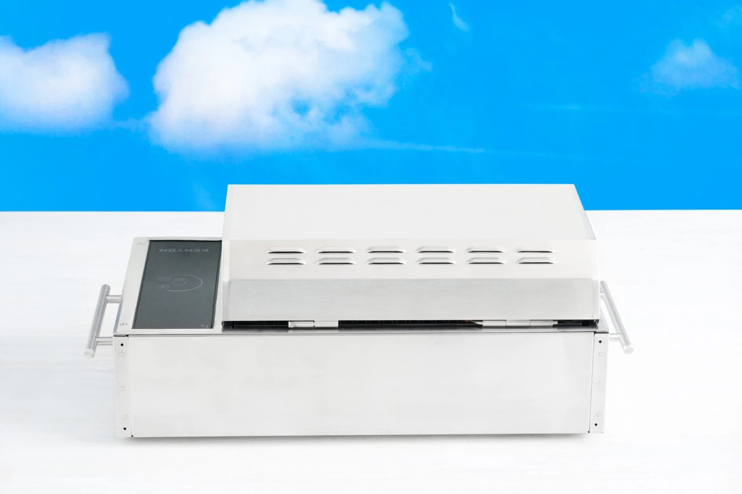 Kenyon Grills® B70090 - Frontier™ Portable Electric Grill 11 Kenyon Grills® B70090 - Frontier™ Portable Electric Grill - Image 9